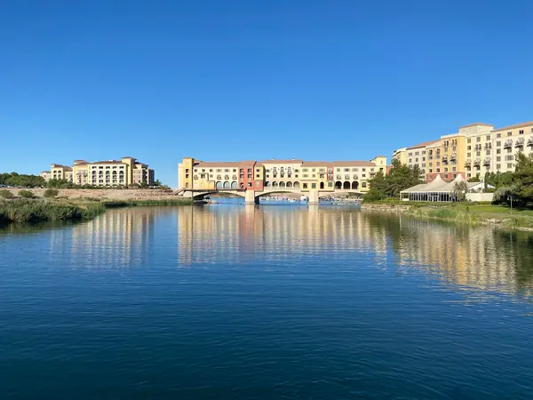 Lake Las Vegas Marina LLC