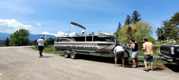 Lake life Boat Rentals
