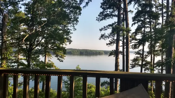 Lake Ouachita Shores Resort & Marina