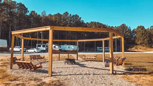 Lakelife RV Park
