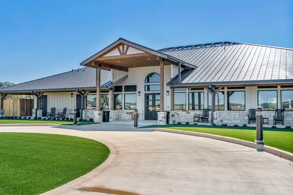 Lantern Oaks RV Resort