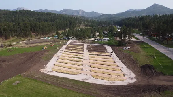 Larsson's Crooked Creek RV Resort and Cabins