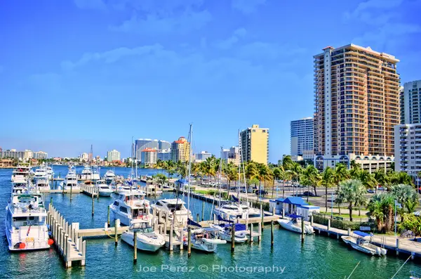 Las Olas Marina