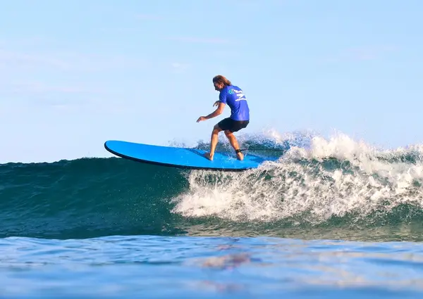 Lets Go Surfing Byron Bay