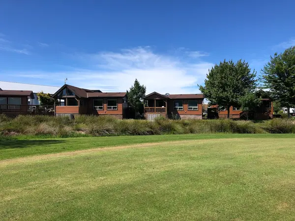 Lewis & Clark Golf & RV Park