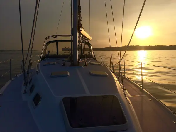 Lewis & Clark Marina