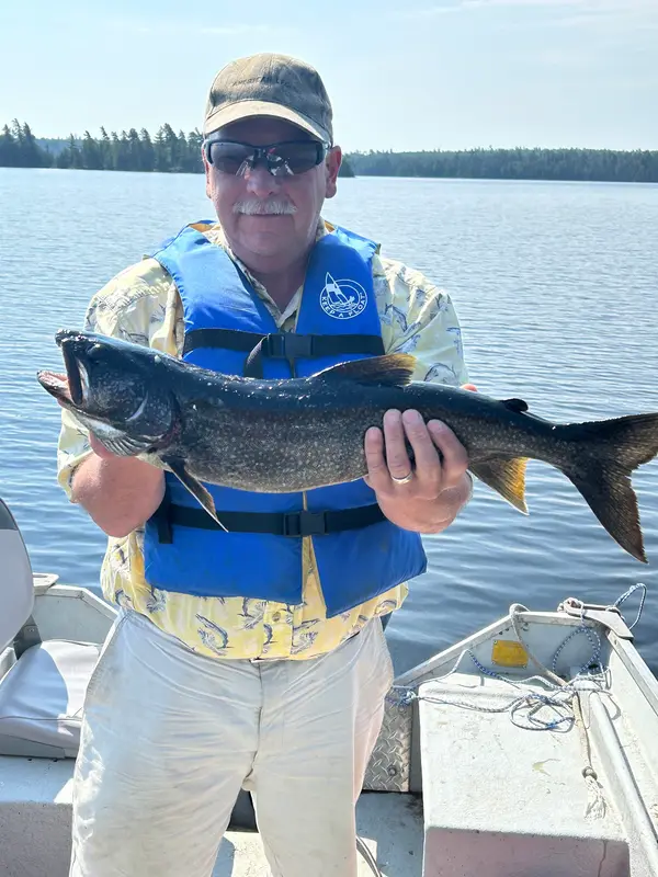Loon and Eagle Outfitters, photo 3