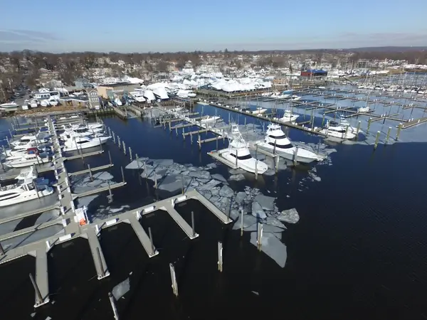 Mansion Marina