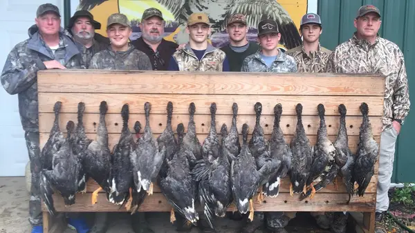Megabucks Duck Guides