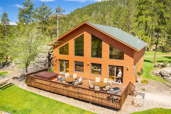 Mount Rushmore KOA Resort at Palmer Gulch Resort