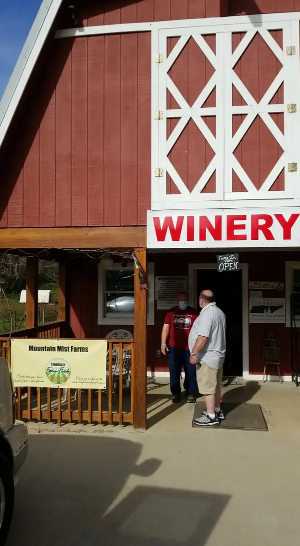 Mountain Mist Farms, Pigeon Forge, TN