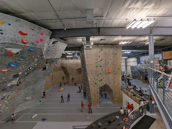 Movement Boulder