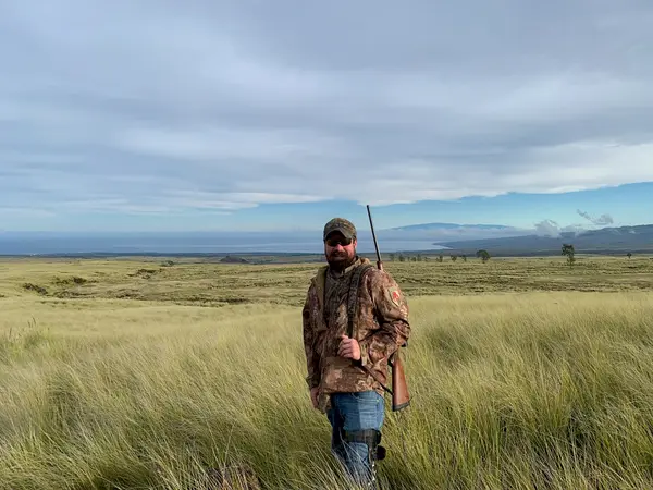 Nahele Outfitters LLC