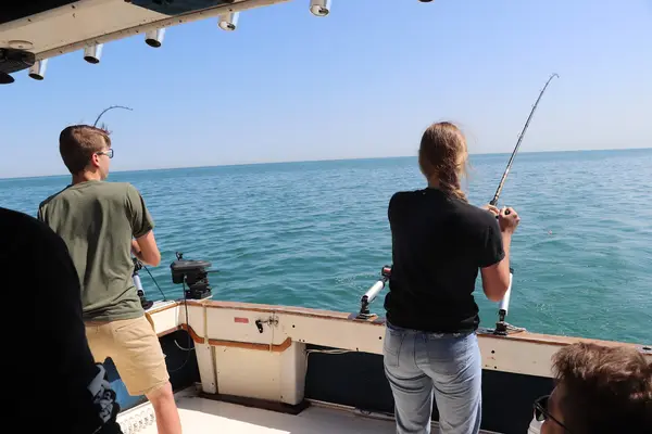 Niagara Fish Assassins, photo 1