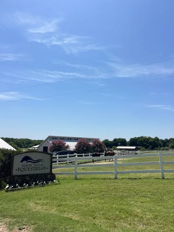 North Dallas Equestrian, photo 1