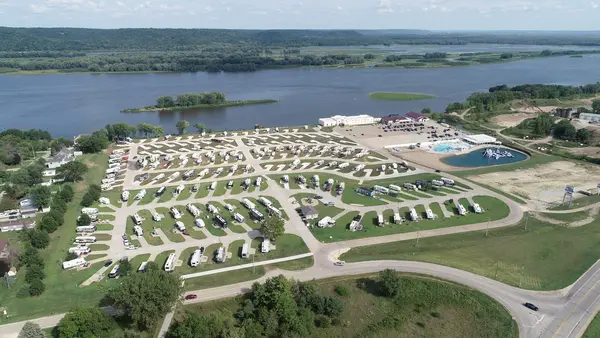 Off Shore Resort & Campground