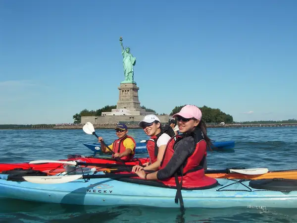 Kayak East LLC