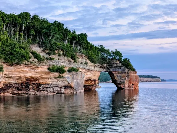 Pictured Rocks Cruises, LLC.