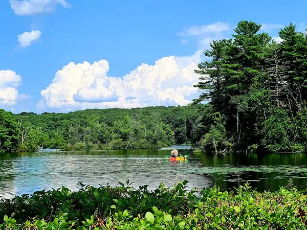 Providence Kayak at Lincoln Woods State Park