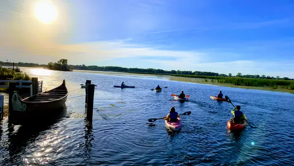 Simple Adventures - Kayaking and Paddleboarding