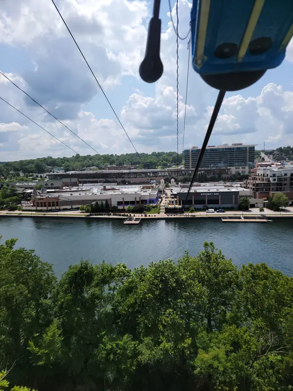 Parakeet Pete's Waterfront Zipline, Branson, MO