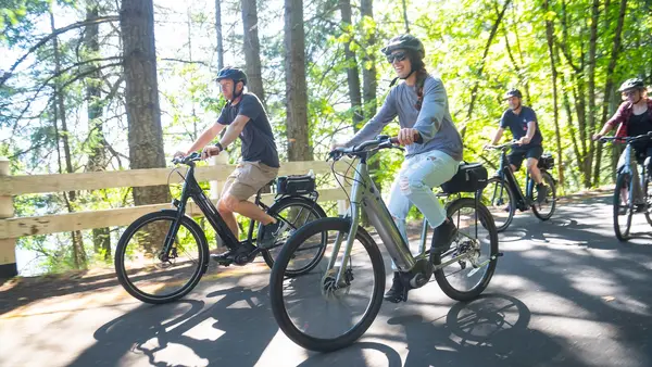 Pedal & Paddle Hood River – E-bike & Kayak, Hood River, OR