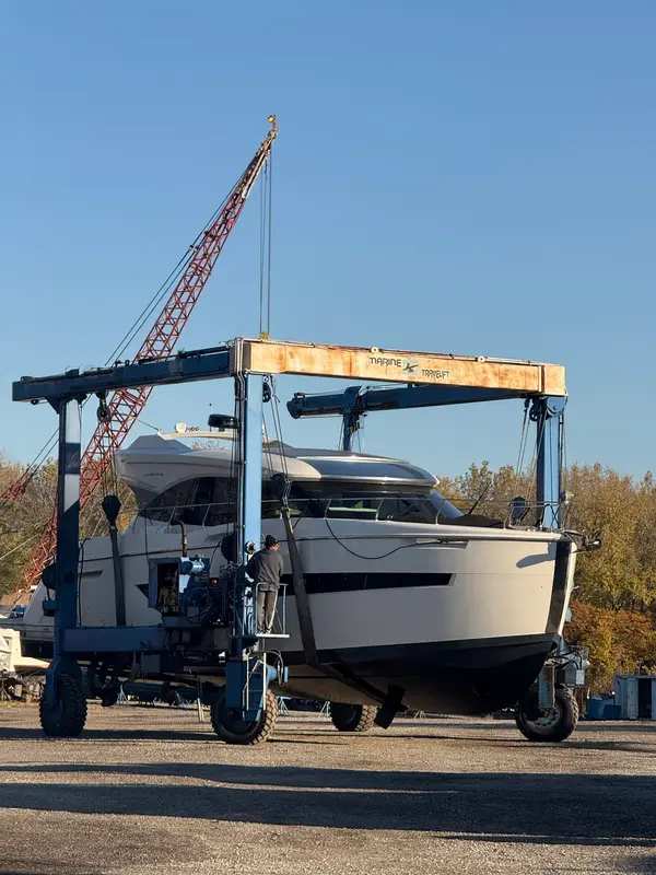 Pier 11 Marina