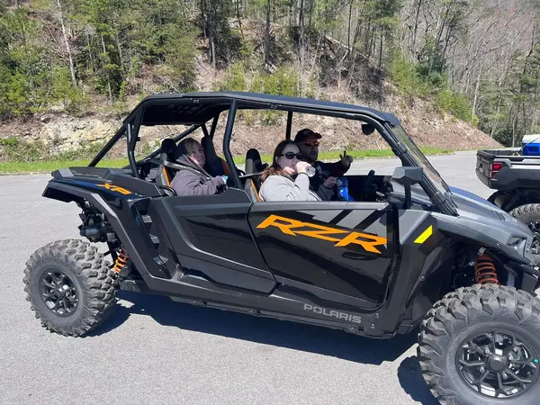 Pigeon forge Jeep and Utv rentals