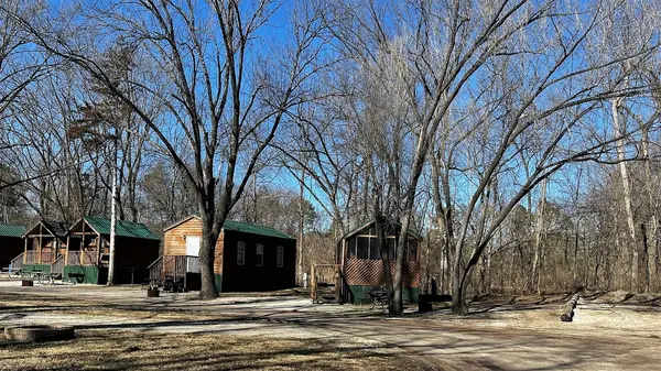 Pin Oak RV Resort