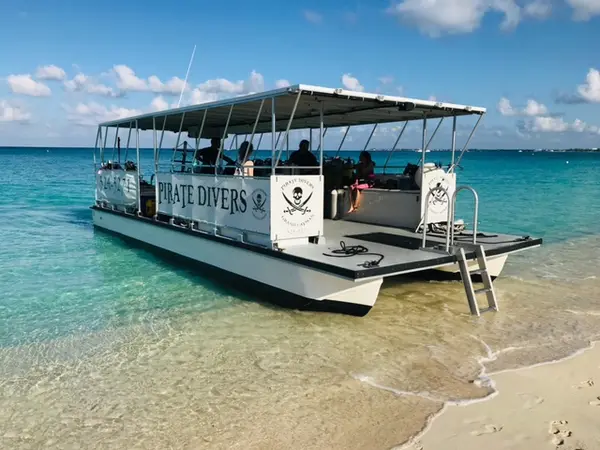 Pirate Divers Grand Cayman