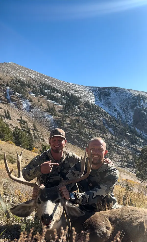 Primal Pursuit Outfitter