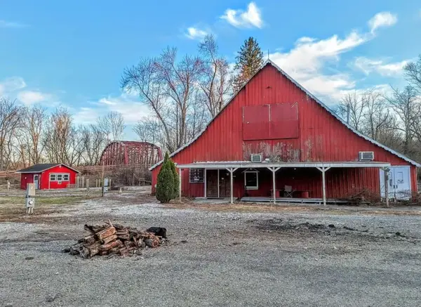 Red Barn Jamboree RV Park & Campground