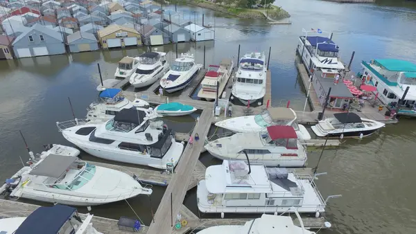 Red Wing Marina & Boat Rental