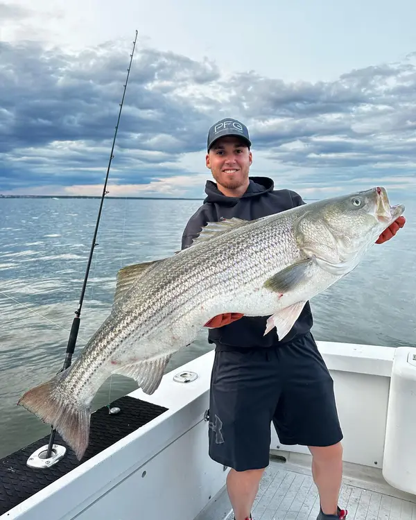 Reel Mayhem Outfitters