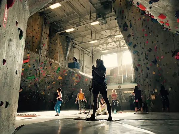 Rock Spot Climbing: Peace Dale, RI