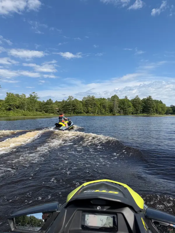 Rogue Marine Rentals, photo 2
