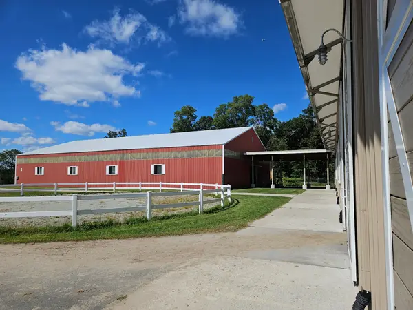 Saddle Ridge Riding Center