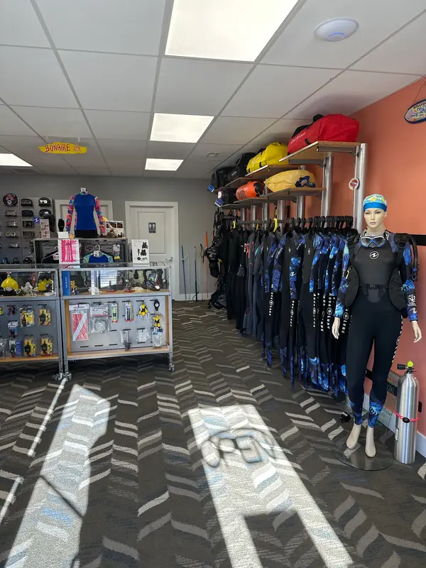 Salty Dog Dive Center
