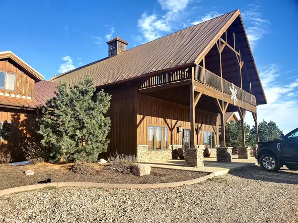 Sandhills Equine, Columbus, NE