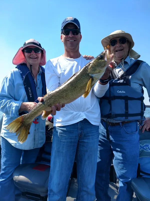 Schwarzy's ReelTime Fishing Guide, Menasha, WI