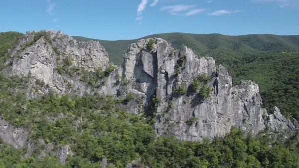 Seneca Rocks Mountain Guides, Seneca Rocks, WV