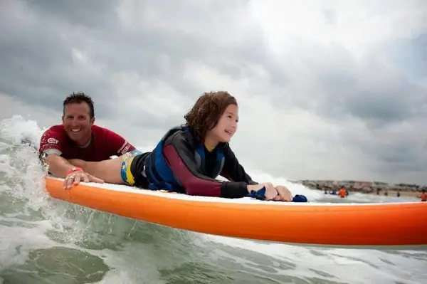 Seth Broudy School of Surf