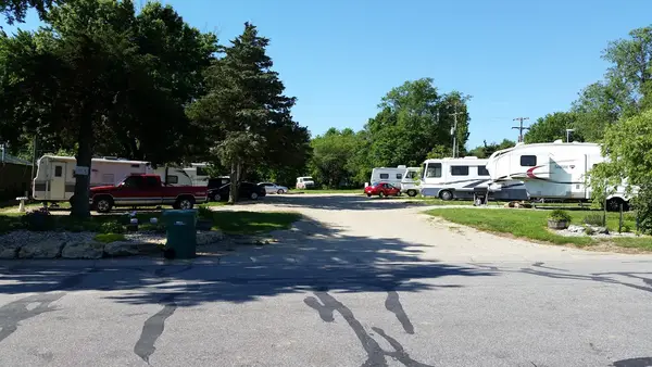 Shandy's Lakeside RV Park