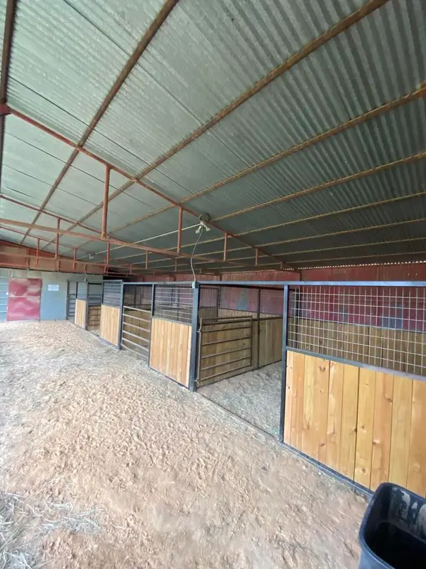 Silver Creek Stables, photo 2