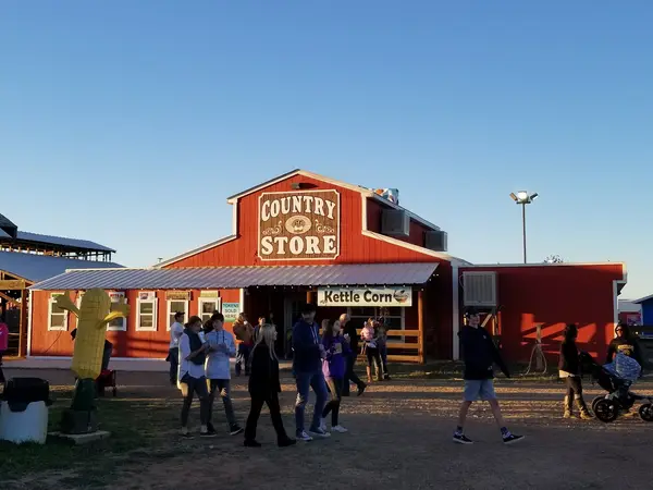 St. Bernard Farms and Corn Maze, Clovis, NM