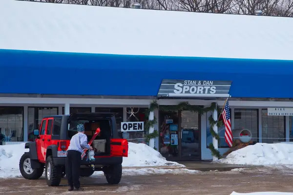 Stan & Dan Sports / Mountain Sports Lab