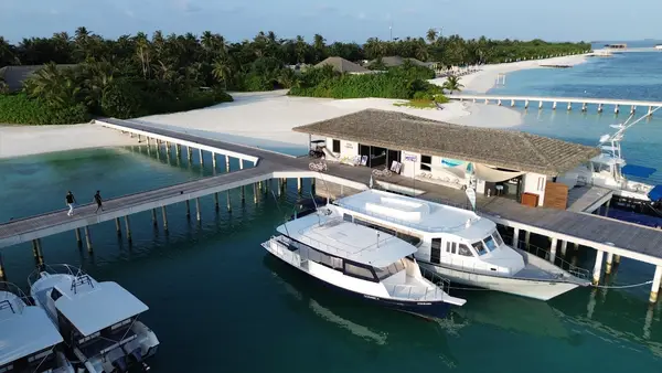 Sub Oceanic Maldives - Dive Center at Le Meridien Maldives Resort and Spa
