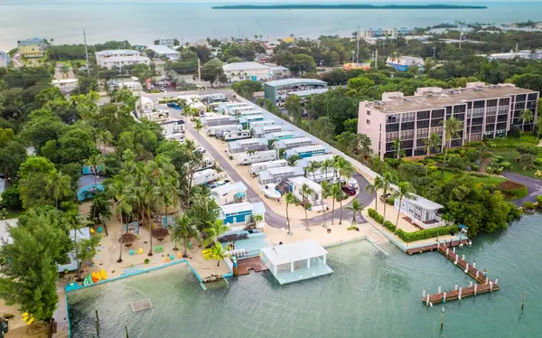 Sun Outdoors Key Largo