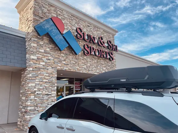 Sun & Ski Sports