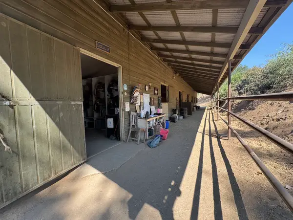 Sundance Hills Equestrian Center, photo 1